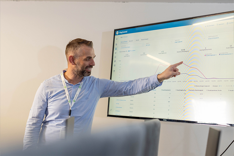 <span style="color: #A1D183;">VERTRIEBS</span>- UND <span style="color: #A1D183;">SERVICE</span> MATERIALIEN